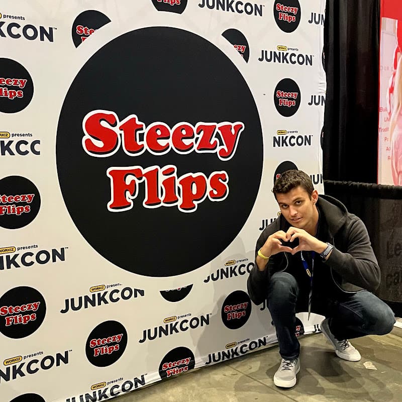 Steezy Flips at the Junkcon expo